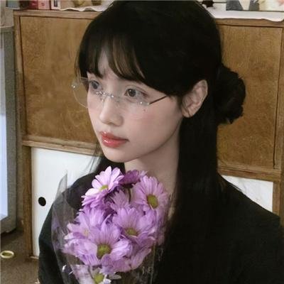 先出布海报